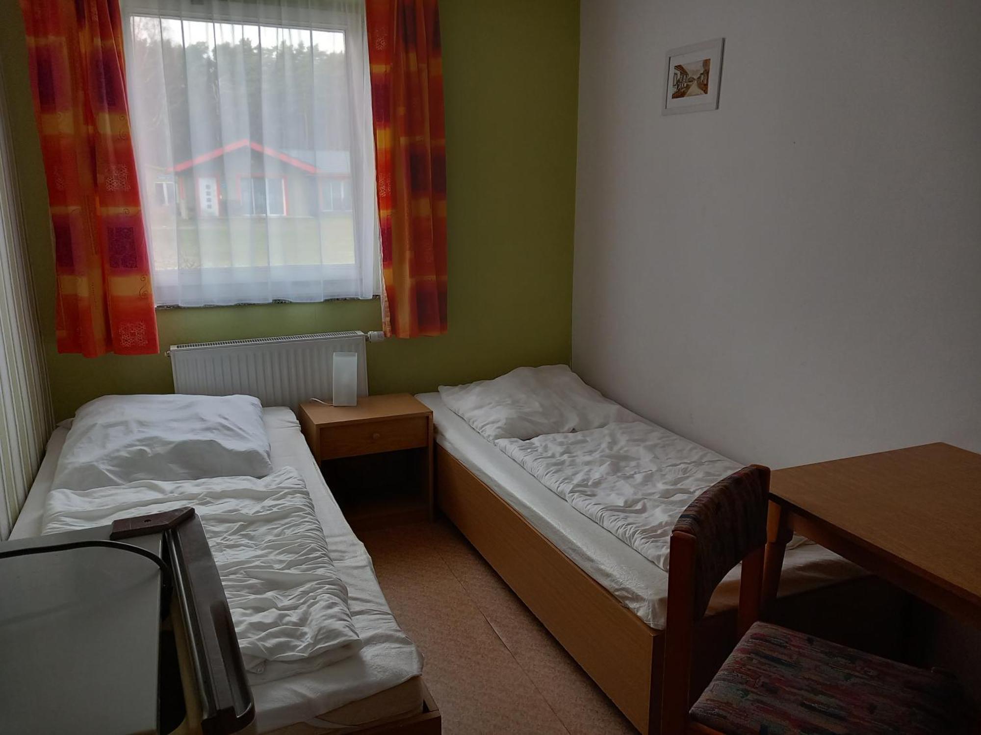 Hotel Feriencamp Trassenheide Zimmer foto